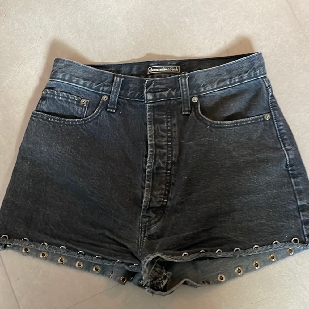 Grommet shorts